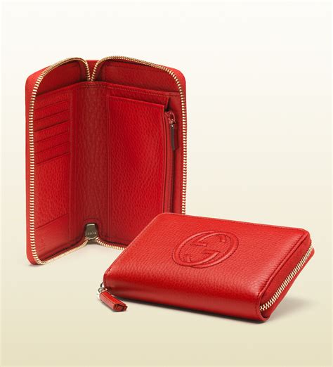 red gucci wallets women.